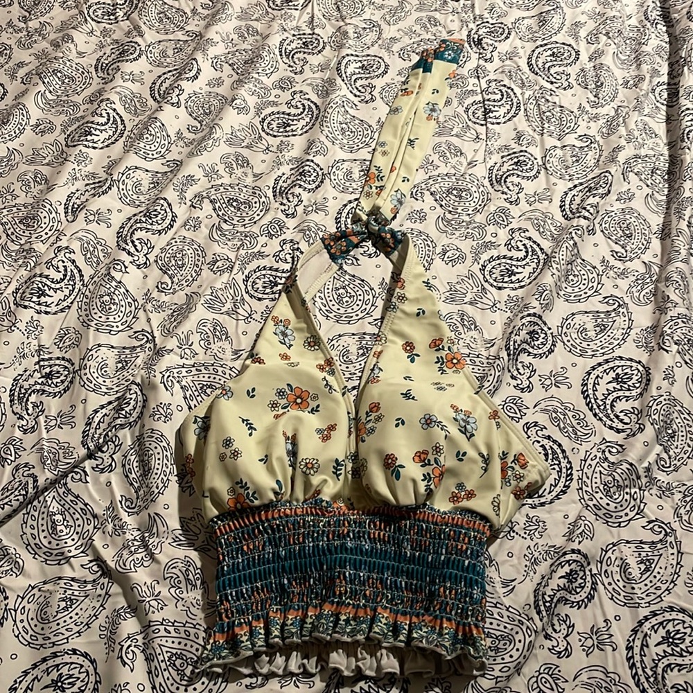 ROMWE swimsuit tie halter top, v neck, stretchy